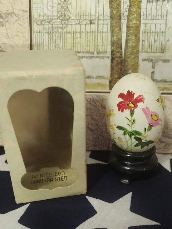 Other - Vintage/Hand-Painted Floral Decorative Egg with Stand